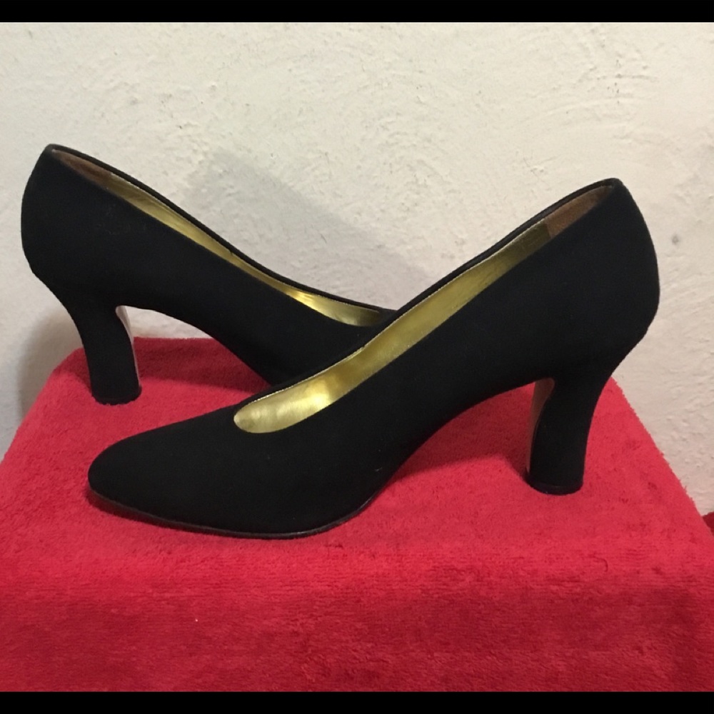 Walter Steiger Women Sz 9AA Black Suede Pump Italy